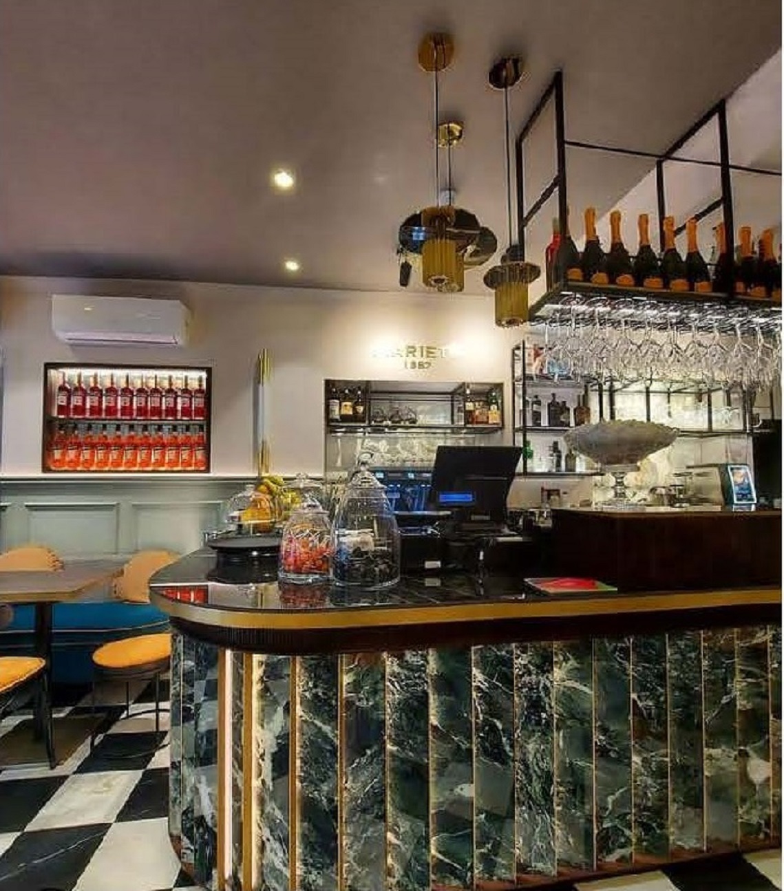 imm-caffe-bar-mariett-caffe-4