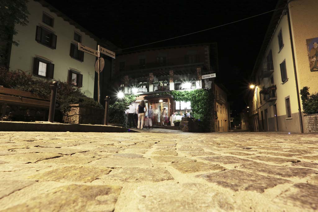 TAVERNA 800