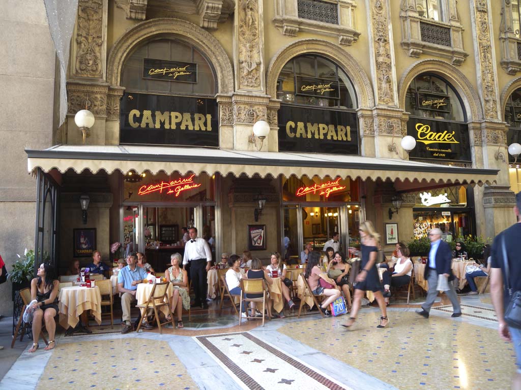 Zucca In Galleria