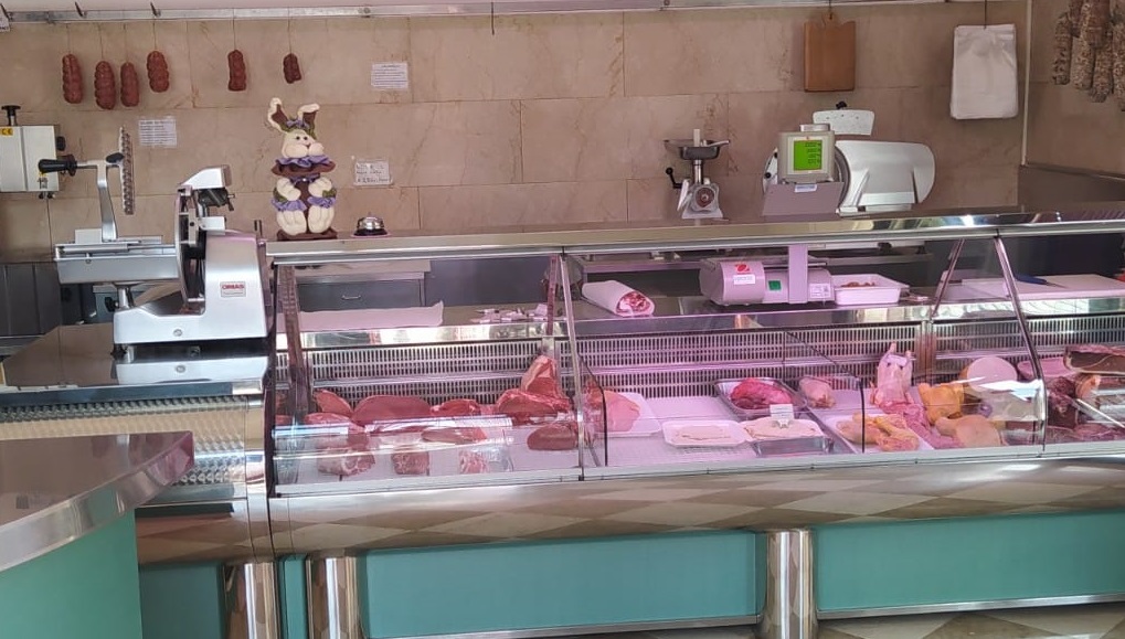 macelleria-bovina-da-nino-polleria-carni-fresche