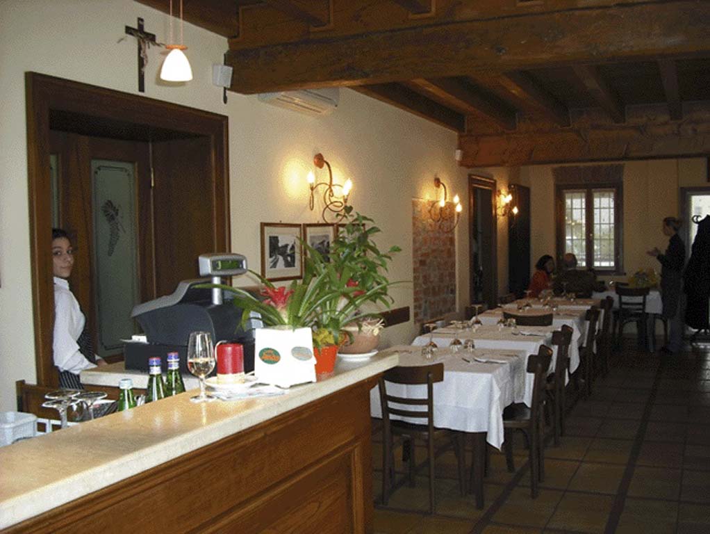 Osteria Del Naviglio