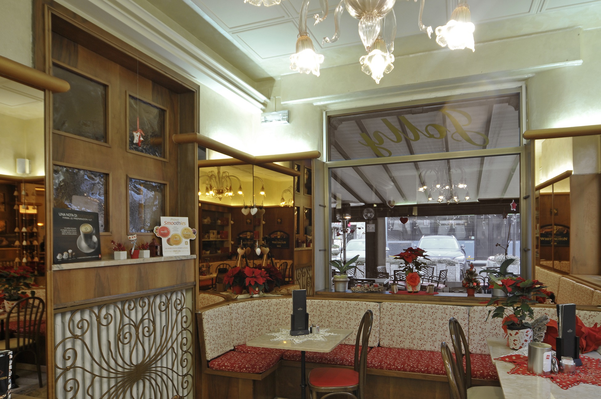 Jolly Bar